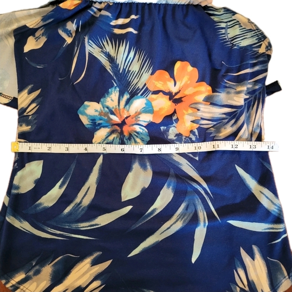 VIBE Sportswear Blue Floral Top Buttery Soft 🌴⛵️ - Picture 4 of 6